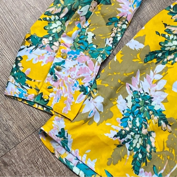 Jessica Simpson Shirt Women Size 3X Colorful Floral Fairy Button Down Careerwear - Picture 5 of 9